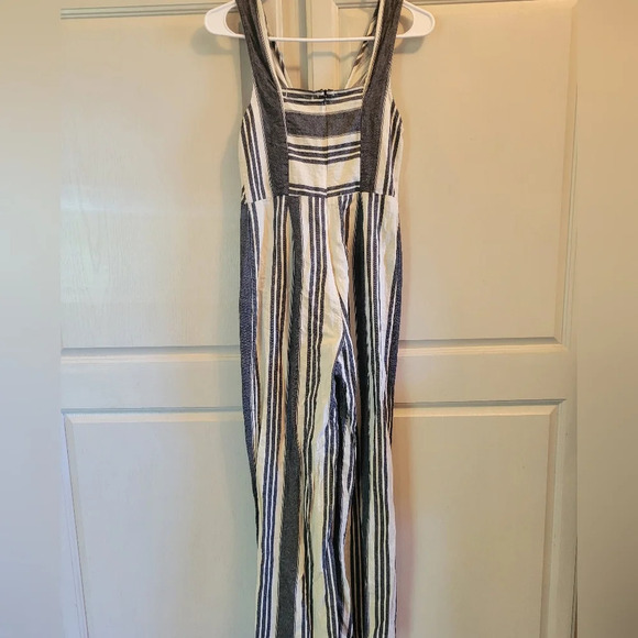 Black & White Striped Jumpsuit - Picture 3 of 7